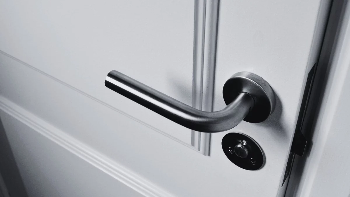 comment ouvrir et fermer une porte